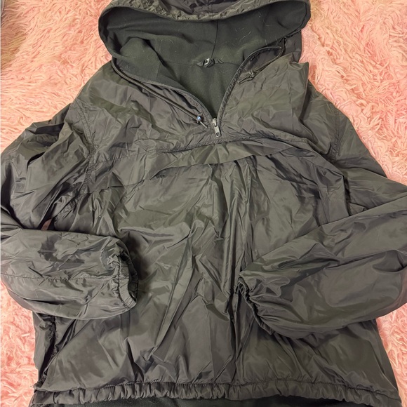 Windbreaker - Picture 1 of 4